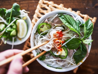 Vietnamská hovězí polévka Pho